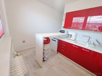 Predám 2-izbový zrekonštruovaný klimatizovaný byt - 6