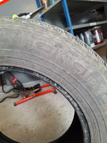 Nokian 235/65 r17 - 6