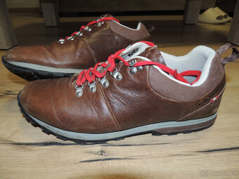 Merrell Accentor 3 GTX, Mammut GTX Vibram a Dachstein - 6
