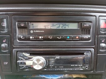 Predám Volkswagen Passat B5.5 1.9 TDI - 6