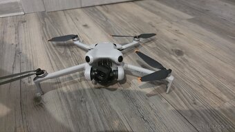DJI Mini 4 Pro fly more combo odblokovaný do 500M - 6