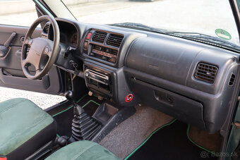 SUZUKI JIMNY 1.3 Benzín 4x4 - 6