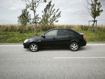 Hyundai Accent 1.5 CRDi (2008) - 6