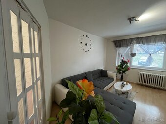 ☀ Svetlý a zariadený byt s kuchyňou po rekonštrukcii - 6