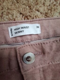 Dámske ružové rifle - 6