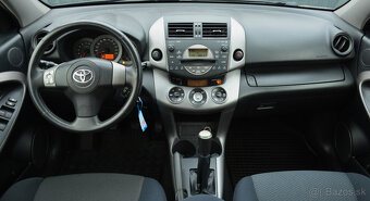 Toyota RAV4 2.00 VVT-i, 4×4 - 6