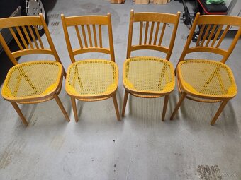 stôl + 2 barové stoličky + 4 stoličky - 6