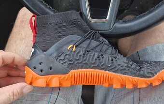 Vivobarefoot - 6