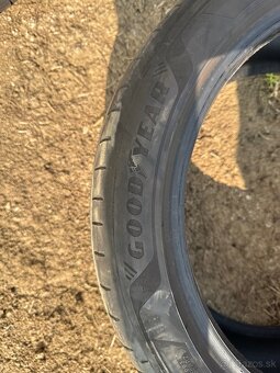 225/45r17 - 6