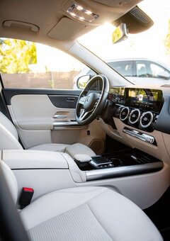 Mercedes-Benz GLA 250e Plug-in Hybrid (2022, 45 000 km) - 6