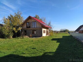 Predám velký pozemok s domom - 6