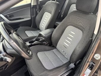 Kia Ceed SW 1.6 CRDi 94 kW 2014 - 6