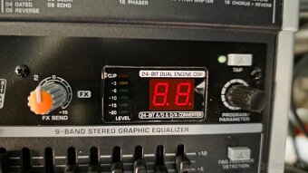 MIXPULT BEHRINGER XENYX 1832 USB - 6