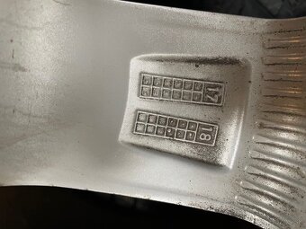 Predám hliníkové disky 5x114,3 - 6