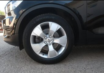 Volvo XC40 r.2019 automat, diesel - 6