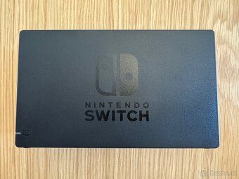 Nintendo Switch s príslušenstvom - 6