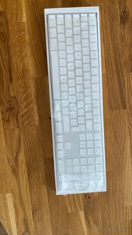Magic Keyboard s číselnou klávesnicou – slovenská - 6