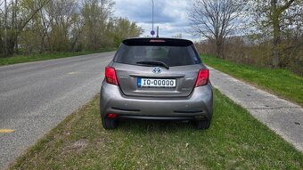 Toyota Yaris 1.5 hybrid A/T 54KW - 6