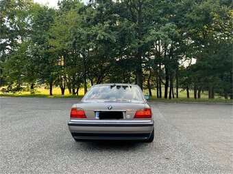 BMW 730d E38 - 6