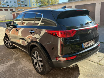 Kia Sportage GT line 2,0 136 kw Automat PANORAMA 4x4 - 6