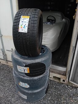 Nové zimné pneu 295/35R20 Pirelli - 6