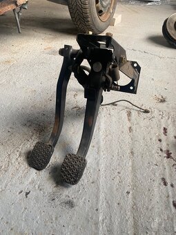 Bmw e30 náhradné diely - 6