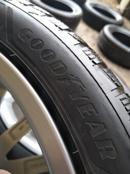 AUDI A4 18" zimná sada + 245/40 R18. - 6