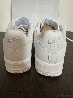 EU37,5 Tenisky Nike AirForce 1 White Low - 6