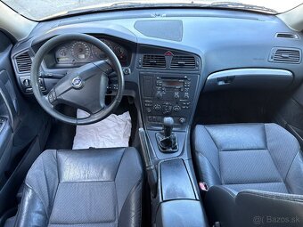 Volvo S60 2.4 D5 - 6