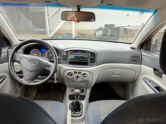 Hyundai Accent 1.4i rok.2009 - 6