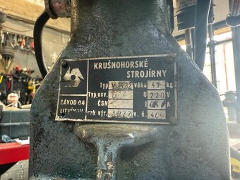 Magnetická Vrtacka  Narex - 6