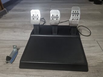 🎮 Thrustmaster T150 Pro – volant + pedále (PC/PS4/PS5) - 6