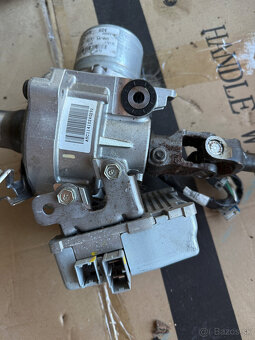 Predam riadenie a servo na HYUNDAI I30 alebo KIA CEED - 6