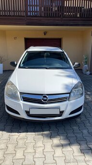 Opel Astra H Combi - 6