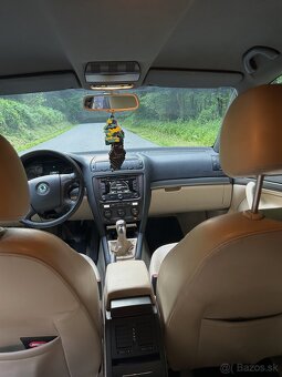 Octavia 2 TDI Elegance - 6