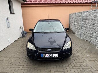 Ford Focus mk2 2007 2.0 TDCi 100kW Ghia - 6