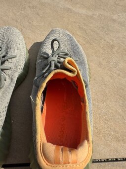 YEEZY BOOST 350 V2 "DESERT SAGE" - 6