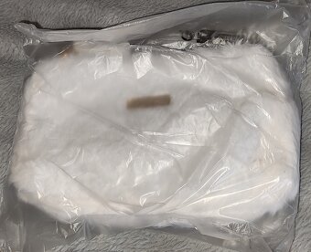 malá biela chlpatková - 6