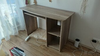 Predam pisaci stolik - 6