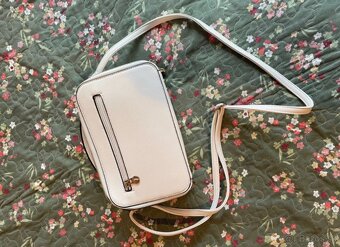 biela crossbody kabelka - 6