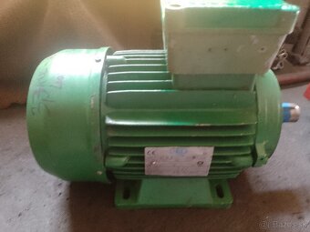 Predám 3.7kw elektromotor. - 6