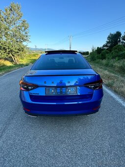 Škoda Superb 3 Sportline Dsg 2.0 TSI 4x4 Canton Šiber Virtua - 6