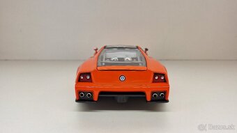 1:18 VOLKSWAGEN NARDO W12 - 6