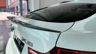 BMW X6 40d 225 kw AT pohonom 4x4 a s výkonom 305 hp - 6