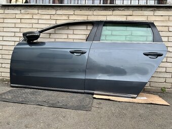 Dveře Passat B7 LK7X komplet - 6