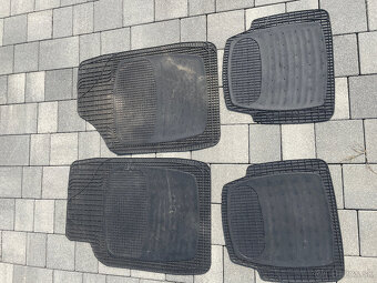 Gumové autokoberce CONDOR – sada 4 ks (predné + zadné) - 6