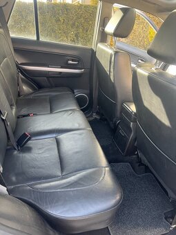 Suzuki Grand Vitara 2.0 LPG automat 4x4 - 6