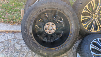 5x114,3 R17 --- TOYOTA COROLLA CROSS - 6