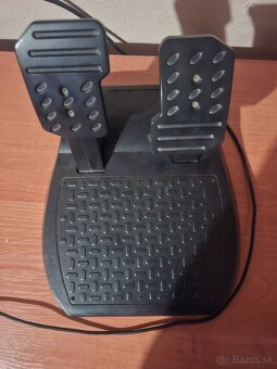 Ps4/uložisko/volant - 6