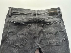 Pánske,kvalitné džínsy LEVIS LINE 8 - veľkosť 31/32 - 6
